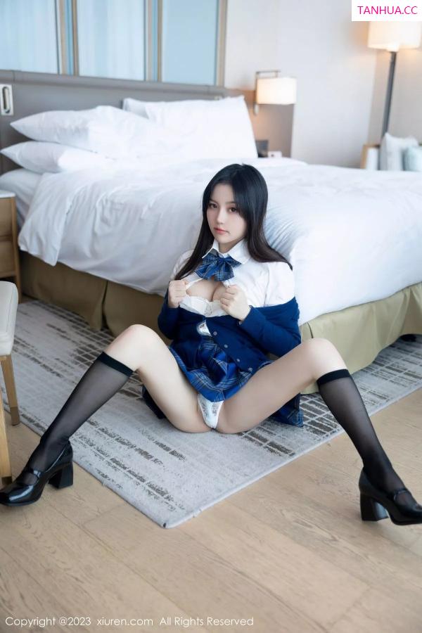 豆瓣酱  [XiuRen]高清写真图 2023.12.01 No.7754 豆瓣酱 丝袜美臀第47张图片